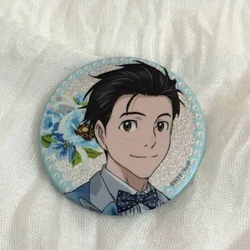 카츠키 유우리가 WISH 웨딩 턱시도와 함께