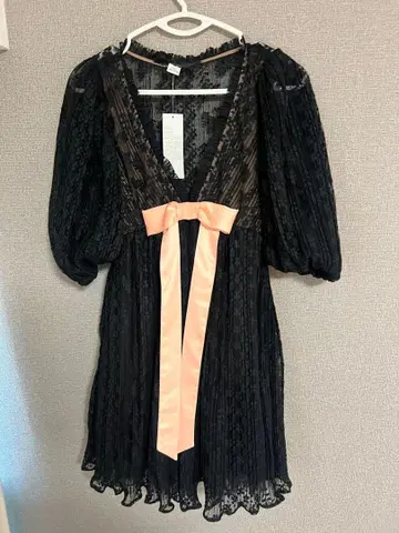 Urban Outfitters 미니 원피스 리본 포함 새상품