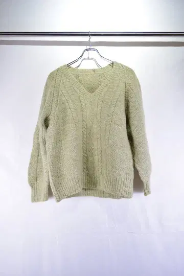 구제 의류 유로 플레인 V넥 울 니트 스웨터 유럽 구제 빈티지