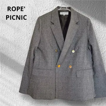 [ 미사용 ] 로페피크닉 이번 시즌 상품 골드 버튼 테일러드 자켓