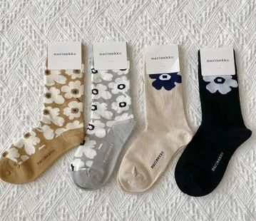 새상품 마리메꼬 양말 4켤레