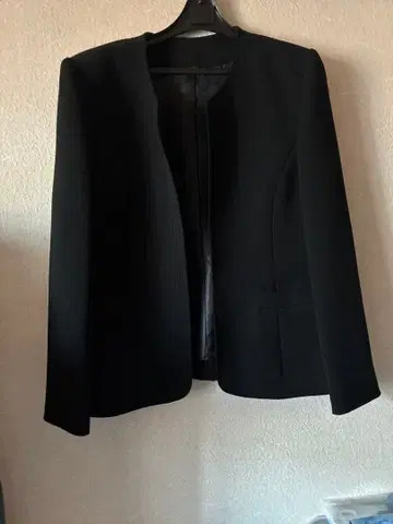 블랙 노카라 자켓