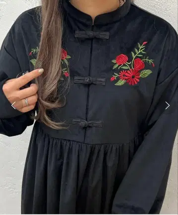 kutir 자수 롱 원피스