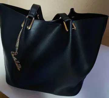 Cecil McBee 블랙 토트백