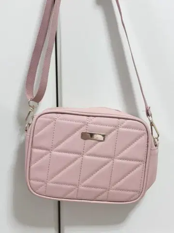 핑크 퀼팅 숄더백