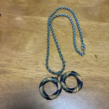 트위스트 링 목걸이