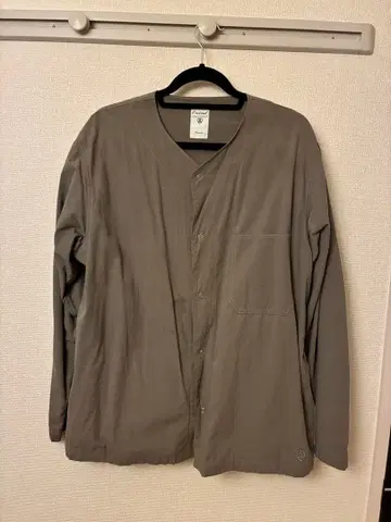 오시발 그레이 카키 긴팔 셔츠 사이즈 5