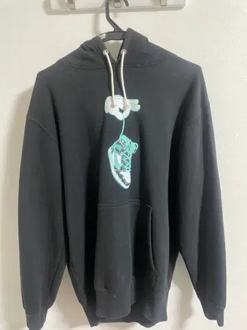 GURIRUBOOTH 스니커즈 프린트 후드티 L