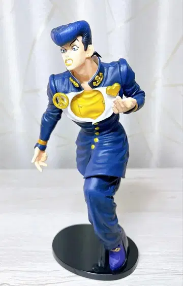 제일복권 죠죠의 기묘한 모험 히가시카타 죠스케 피규어