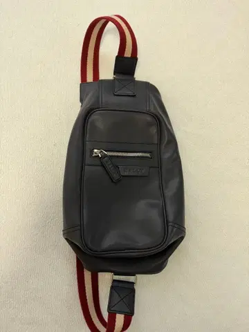 BALLY 블랙 바디백