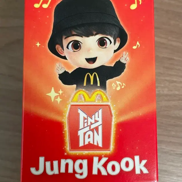 방탄 해피밀 타이니탄 피규어 정국