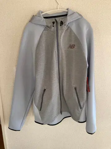 뉴발란스 자켓 저리 L 사이즈