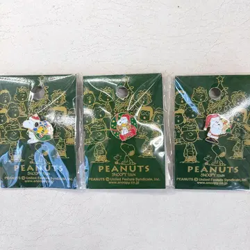 스누피 타운 크리스마스 핀 배지 3종