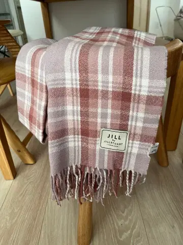 질 스튜어트 머플러