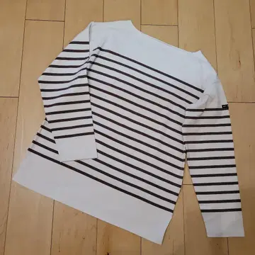 한정판 모델 세인트 제임스 나발 보더 티셔츠 ECRU CAFE