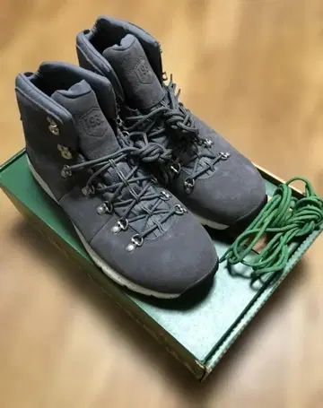 다너 DANNER 마운틴600 스웨이드 그레이 36227 US10