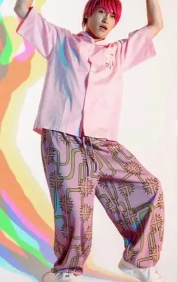 새상품 WEGO EXIEEE 콜라보 ONEPIECE 패턴 팬츠