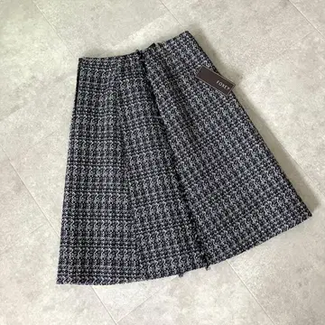 미사용 새상품 FOXEY 폭시 트위드 스커트 38