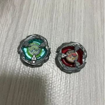 베이블레이드 x 티라노비트 4-70q