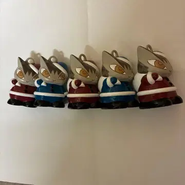 와치필드 다얀 크리스마스 오너먼트 저금통