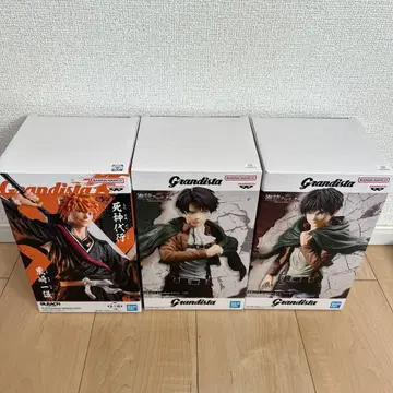 Grandista 피규어 쿠로사키 이치고 엘렌 리바이