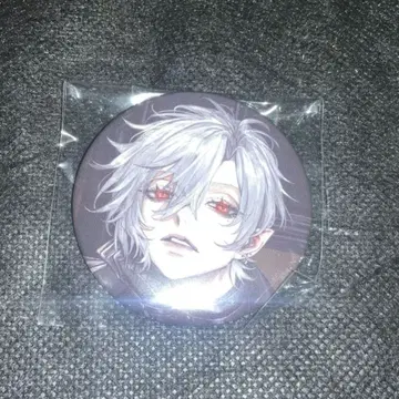 니지산지 쿠츠하 캔뱃지