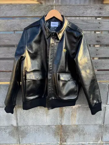 HWZN MFG CO. 가죽 라이더 자켓