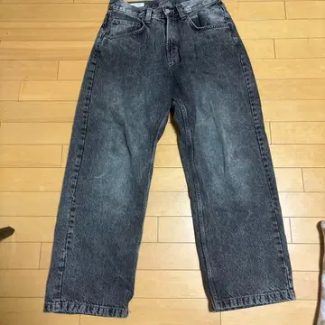 ZARA 다크 그레이 와이드 레그 데님