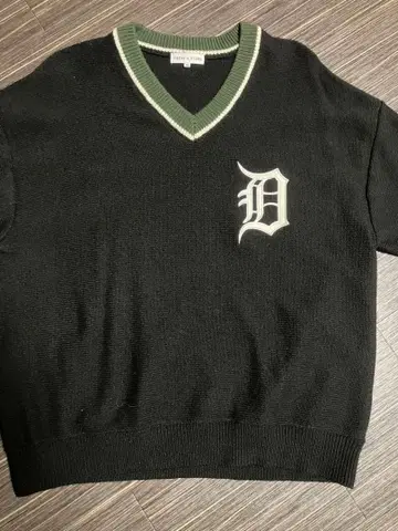 디트로이트 타이거즈 니트 M 사이즈