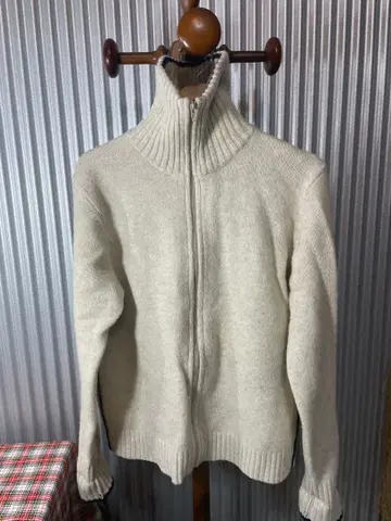 다케오 키쿠치 TAKEO KIKTCHI 풀 집업 니트 화이트