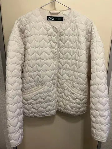 ZARA 화이트 퀼팅 자켓 L