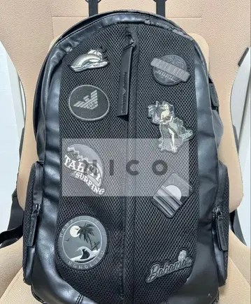 엠포리오 아르마니 백팩