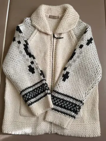 ALEXIA STAM 아이보리 니트 가디건