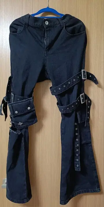 REFLEM 벨디드 플레어 팬츠