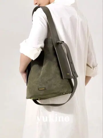 Songmont 올리브 그린 숄더백 L