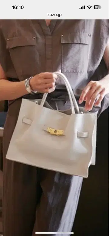 비올라돌로 백 화이트 토트백 핸드백