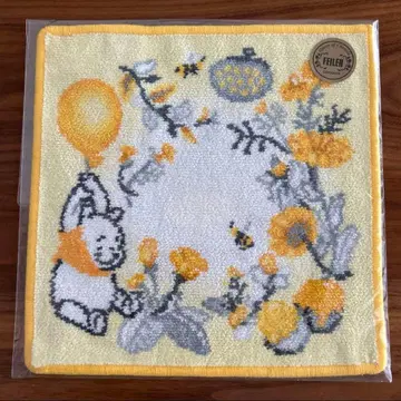 [미개봉 새상품] FEILER 페이러 허니 포트 푸우 손수건 완판템