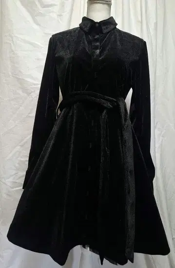 켄사마 벨벳 플레어 원피스