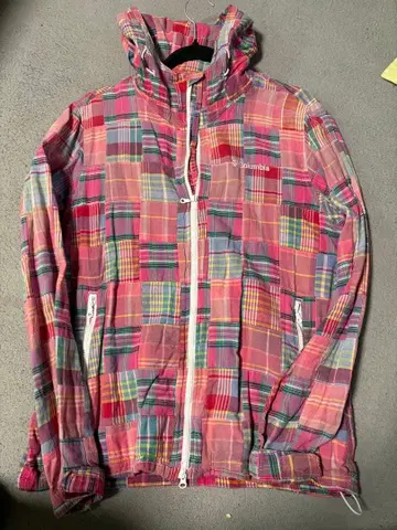 컬럼비아 패치워크 후드티 여름용