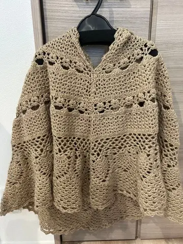 베이지 크로셰 뜨개질 판초