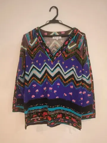 LEOPARD 보라색 V넥 긴팔 상의