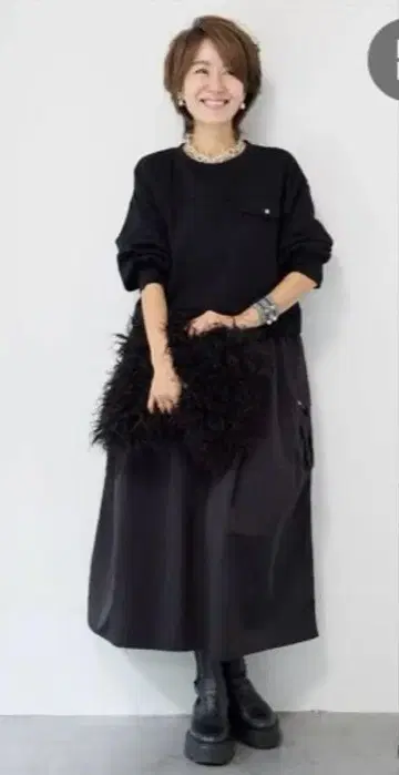 OTO.HA 이소재 도킹 원피스 블랙