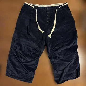 한정품, 별주 홈리스 테일러