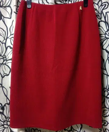 Roberta di Camerino 빨간색 미디 스커트 42