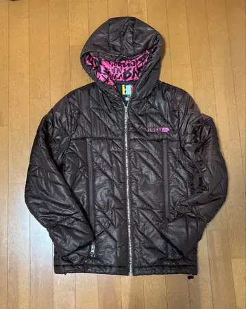 러스티 다운 자켓