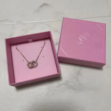 Swarovski 실버 로즈 골드 목걸이