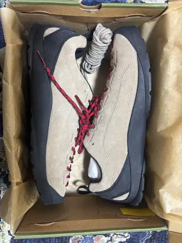 미사용 새상품 KEEN 재스퍼 27.5cm