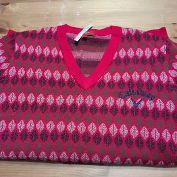 Callaway 빨간색 그린 잎사귀 무늬 V넥 스웨터