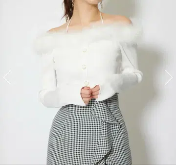 [ 미사용 새상품 ] rienda many way 페더 오프숄더 니트탑