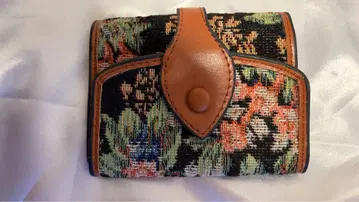 꽃무늬 3단 폴더형 지갑